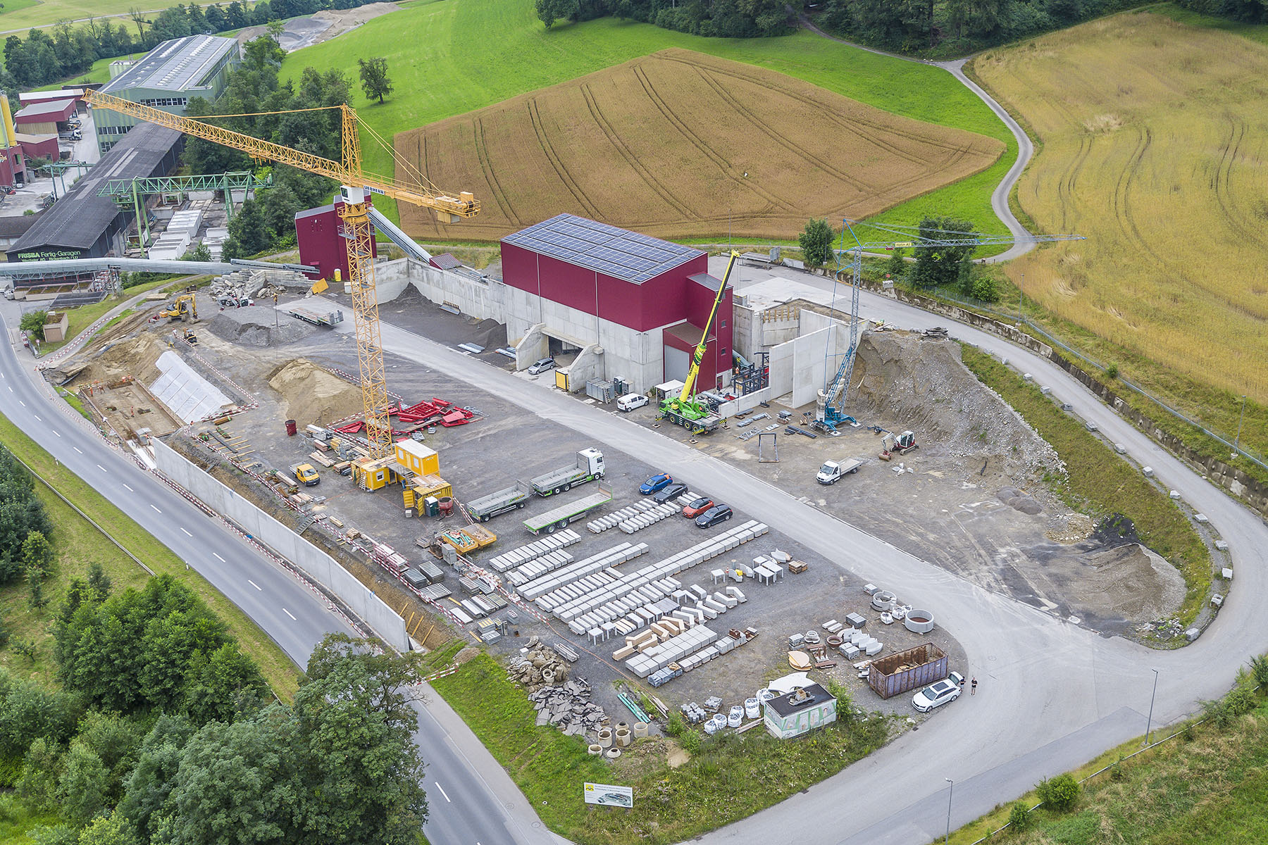 02-hochbau-rickenbach-stuetzmauer-mueller-neubau