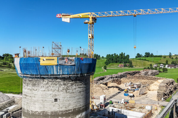 Aregger Hochbau Menznau Neubau Swiss Krono 07