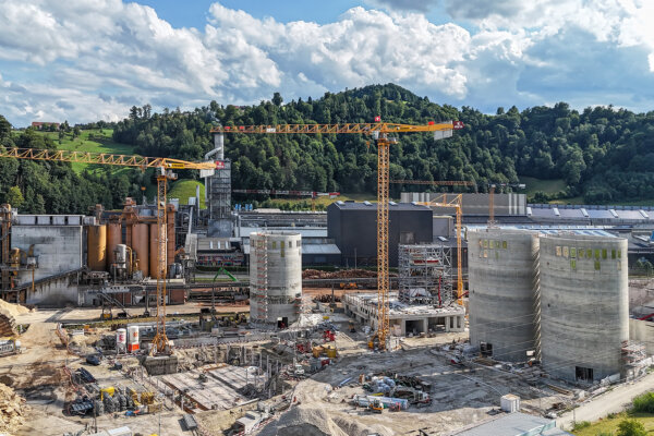 Aregger Hochbau Menznau Neubau Swiss Krono 09