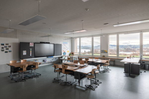 Aregger Hochbau Schenkon Schulraum Erweiterung 08