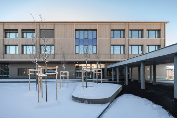 Aregger Hochbau Schenkon Schulraum Erweiterung 16