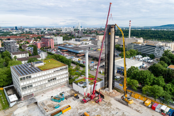 Aregger Rueckbau Kamin Muttenz BBZ Campus Polyfeld 01