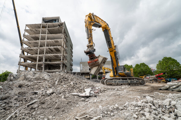 Aregger Rueckbau Regensdorf Althardstrasse 03