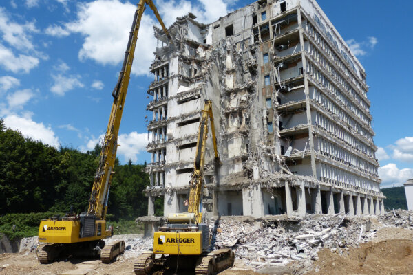 01 rueckbau muttenz novartis gebaeude 2881 2882