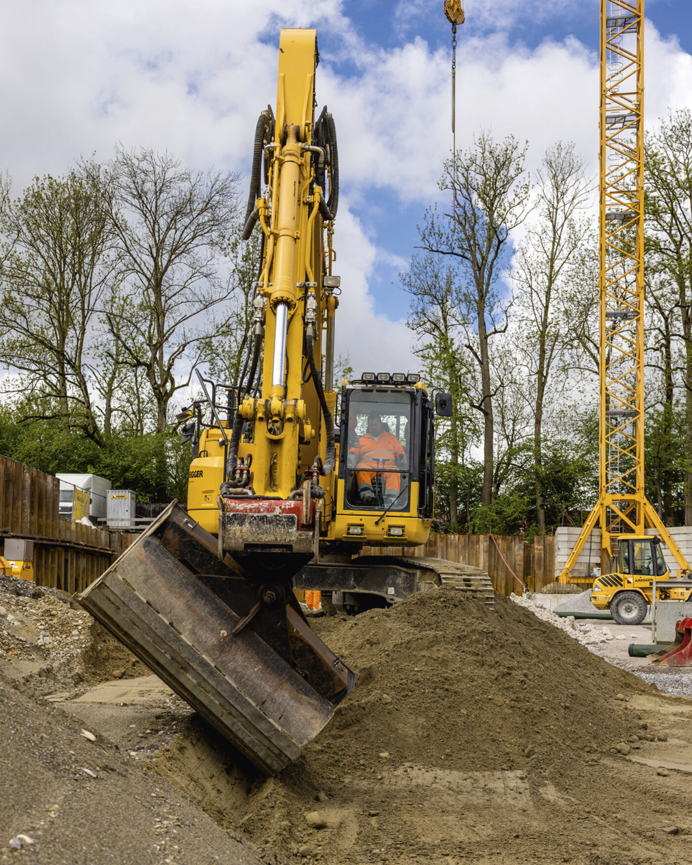 Aregger Tiefbau Hero Mobile 01