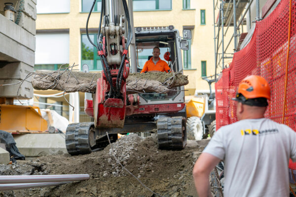 Aregger Tiefbau Dierikon Schulanlage Aushub Erweiterung 11