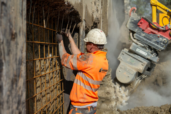 Aregger Tiefbau Luzern Garage LUEG Aushub 02