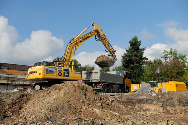 Aregger Tiefbau Luzern Garage LUEG Aushub 04