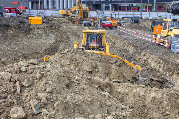 Aregger Tiefbau Referenzen rothenburg aushub cargo logistikcenter 06