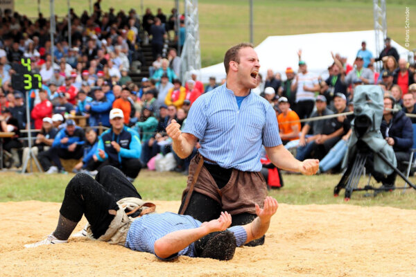 Aregger Unternehmen Botschafter Joel Ambuehl 06
