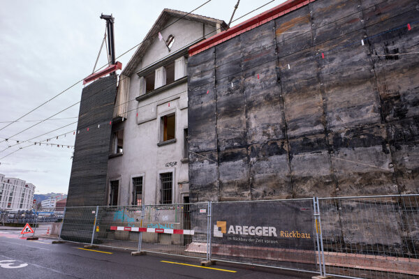 Aregger News Industriestrasse Luzern 02