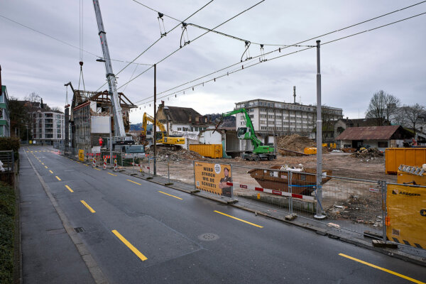 Aregger News Industriestrasse Luzern 13