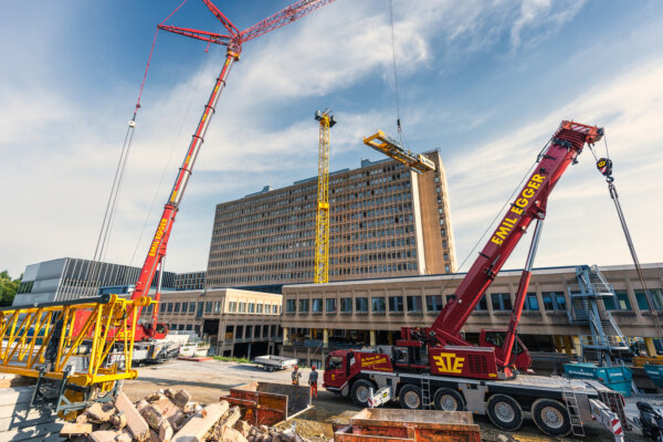 Aregger News Kranmontage Baden Kantonsspital 06