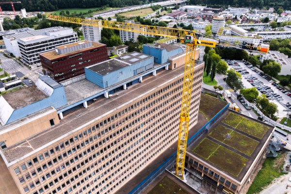 Aregger News Kranmontage Baden Kantonsspital 07