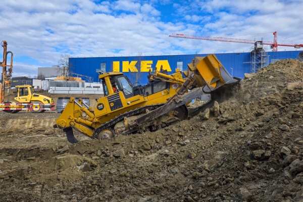 Aregger News TB Dozer Camion Transport Rothenburg 04