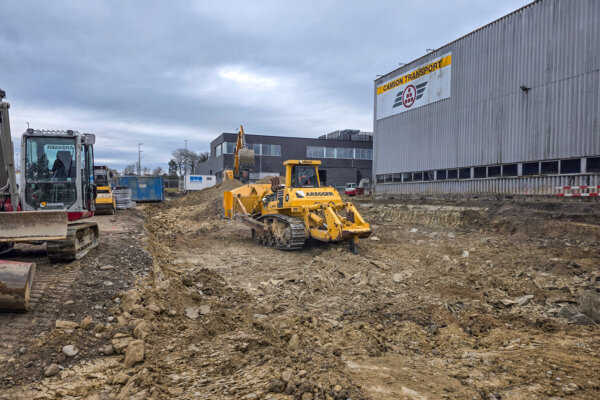 Aregger News TB Dozer Camion Transport Rothenburg 05
