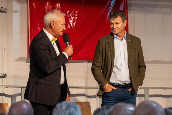 Aregger FB News Impressionen Vortrag Franz Julen 01