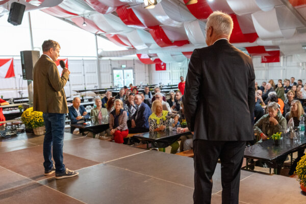 Aregger FB News Impressionen Vortrag Franz Julen 04